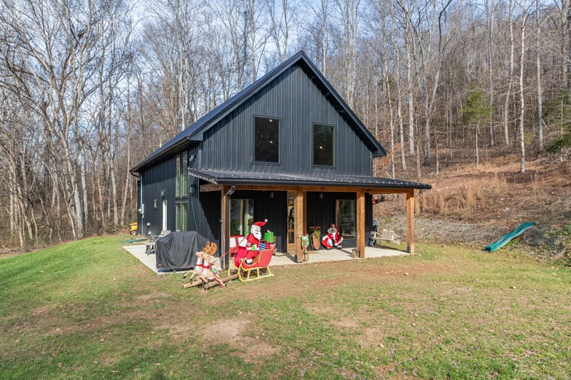 4101 Luvenia Ln, Williamsport, TN 38487
