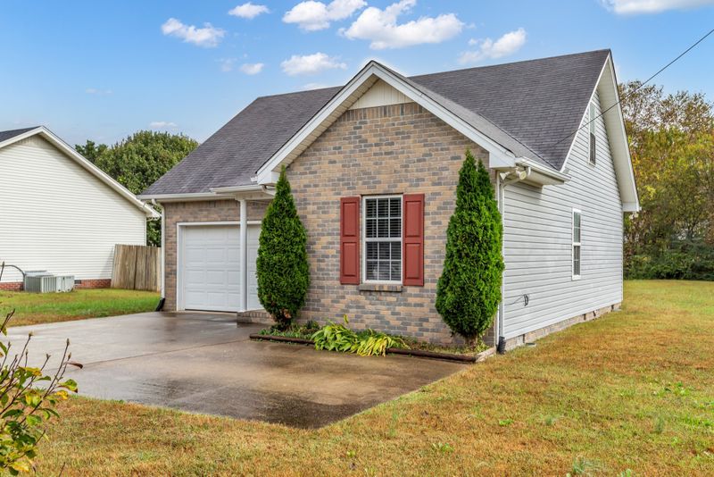 1730 Battleground Dr, Murfreesboro, TN 37129