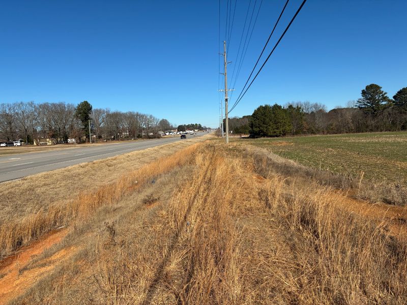 7434 Us 43, Florence, AL 35634