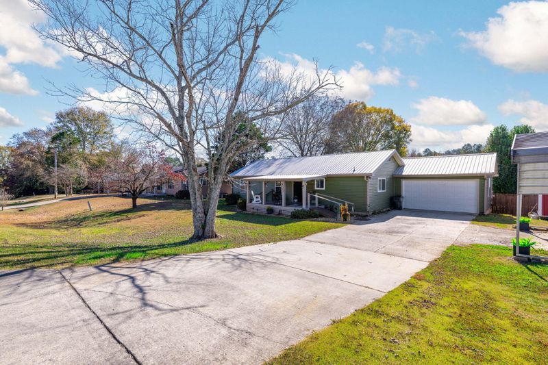 4223 Spring Valley Dr, Cohutta, GA 30710