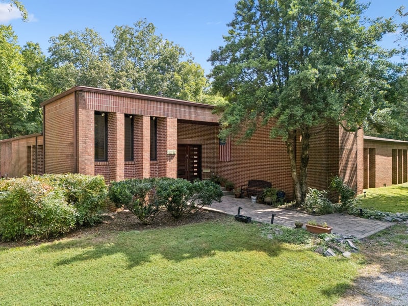 1030 Waller Rd, Brentwood, TN 37027