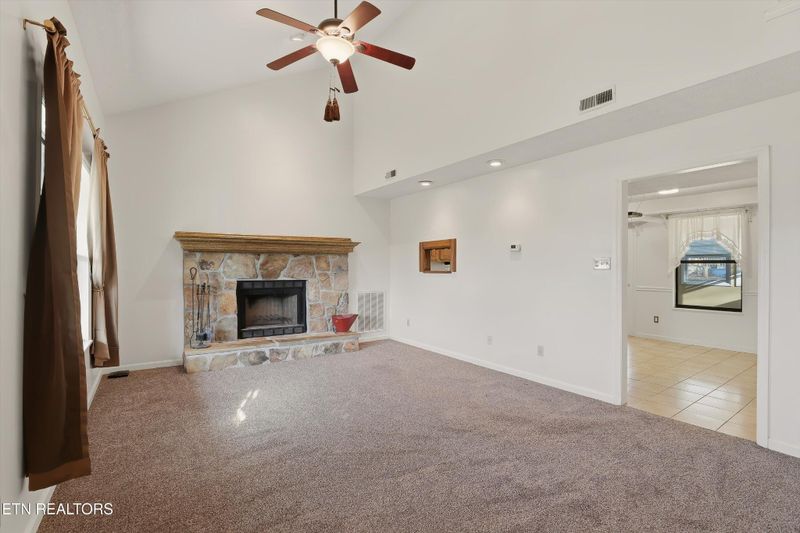 6600 Springer Dr, Knoxville, TN 37918