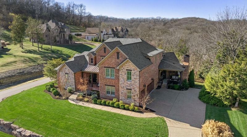 713 Pendragon Ct, Franklin, TN 37067