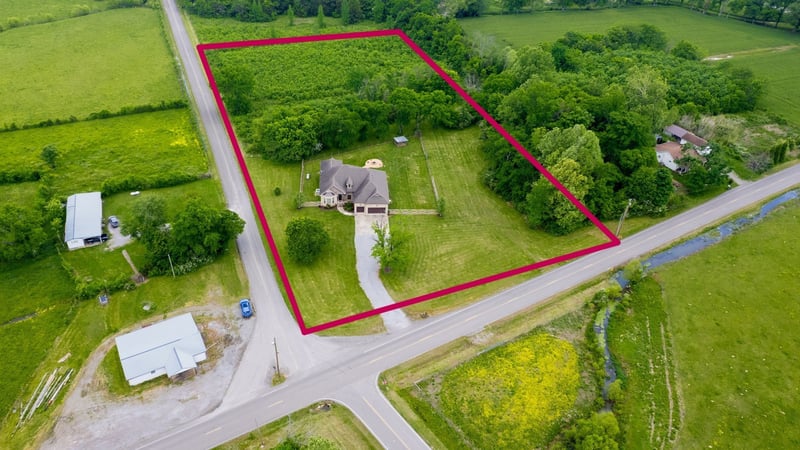 15505 Versailles Rd, Rockvale, TN 37153