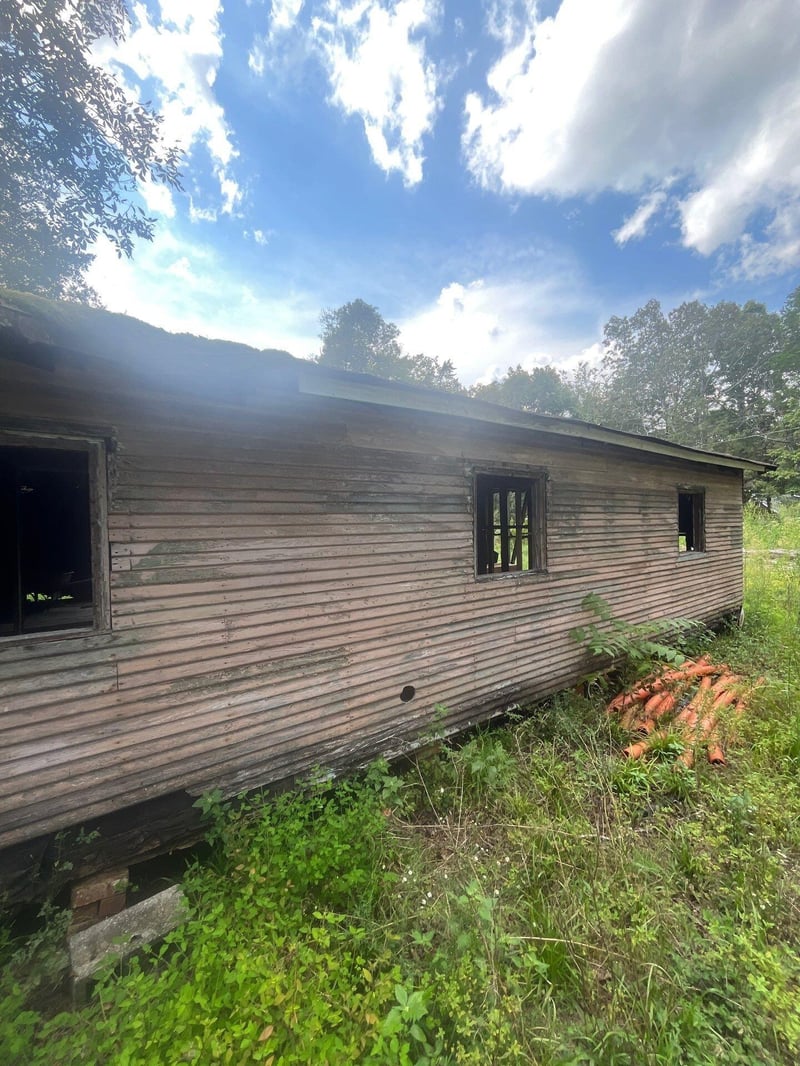 414 Taylor Broome Rd, Chickamauga, GA 30707
