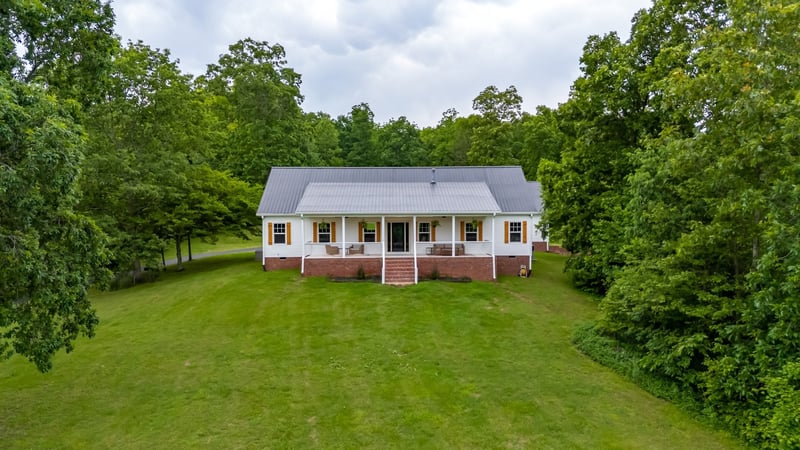 3402 Blackburn Rd, Santa Fe, TN 38482