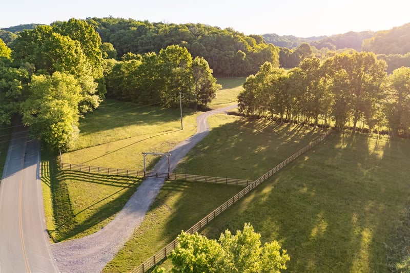 3899 Boston Theta Rd, Thompsons Station, TN 37179