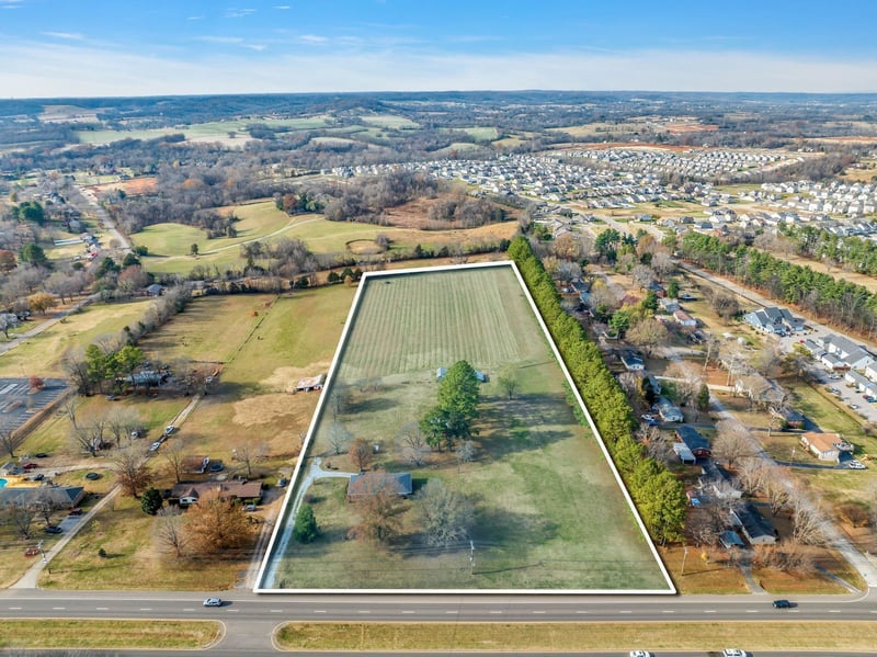 2345 Nashville Hwy, Columbia, TN 38401