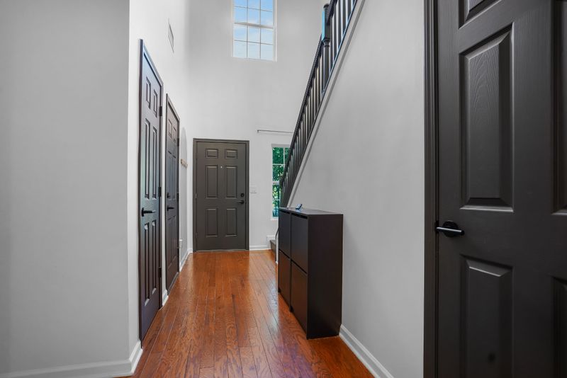 1034 Ashmore Dr, Nashville, TN 37211