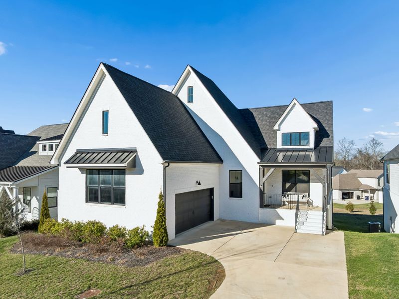 3020 Whitstable Ct, Thompsons Station, TN 37179