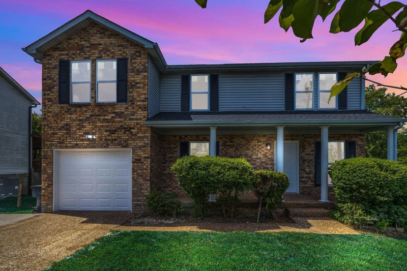 408 Hampstead S, Antioch, TN 37013
