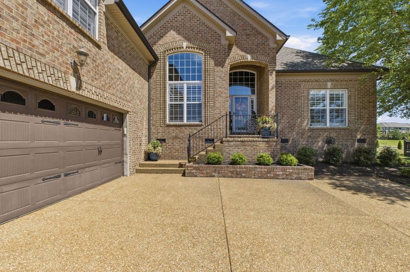 1113 Claire Ct, Gallatin, TN 37066