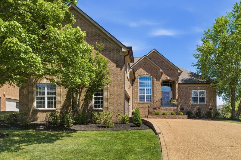 1113 Claire Ct, Gallatin, TN 37066
