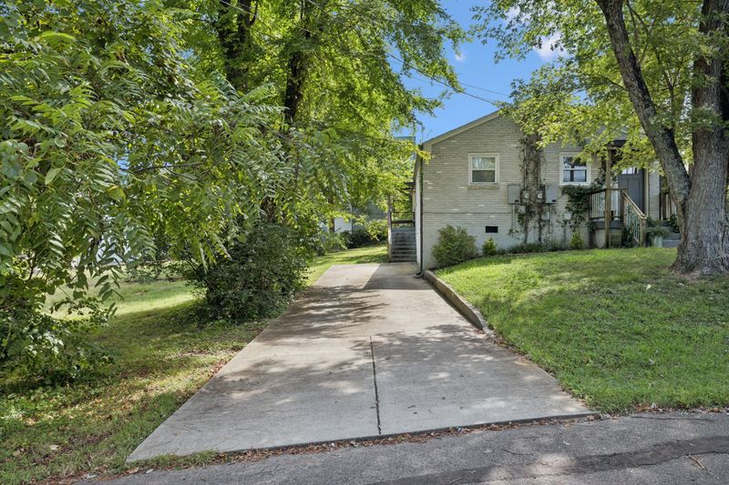 1300B Chester Ave, Nashville, TN 37206