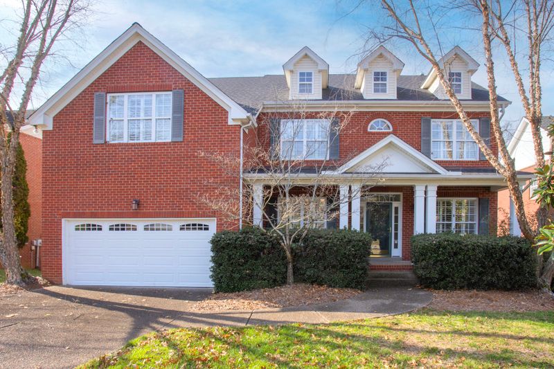 136 Chesapeake Harbor Blvd, Hendersonville, TN 37075