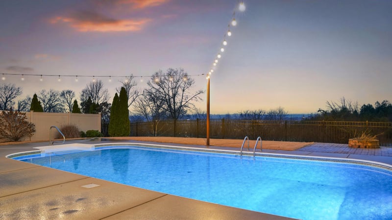 76 Tuscany Village Dr, Ringgold, GA 30736