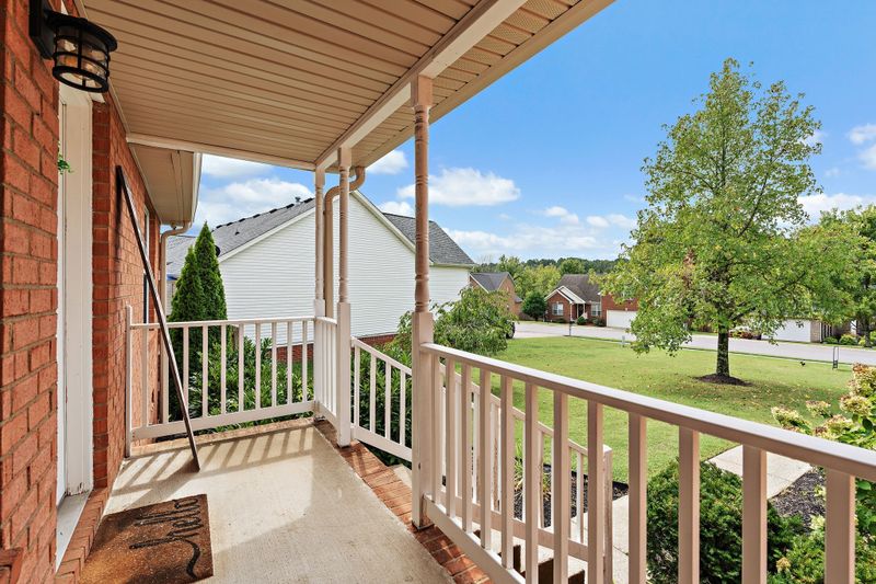 1044 Secretariat Dr, Mount Juliet, TN 37122