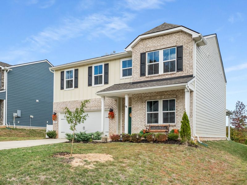 252 Brook Ave, White House, TN 37188