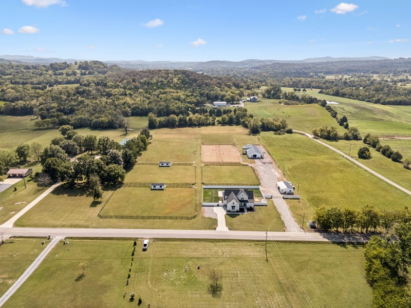 1544 Eastover Rd, Lebanon, TN 37090