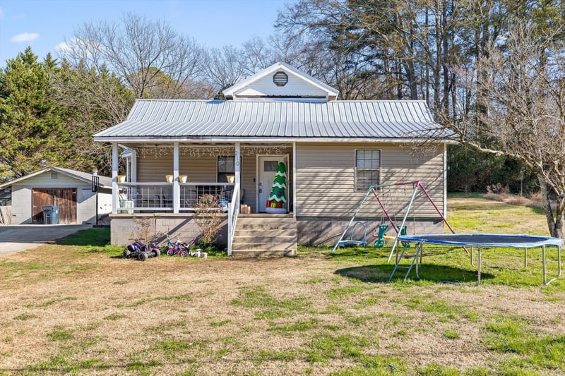 210 Wheeler Ave, Chickamauga, GA 30707