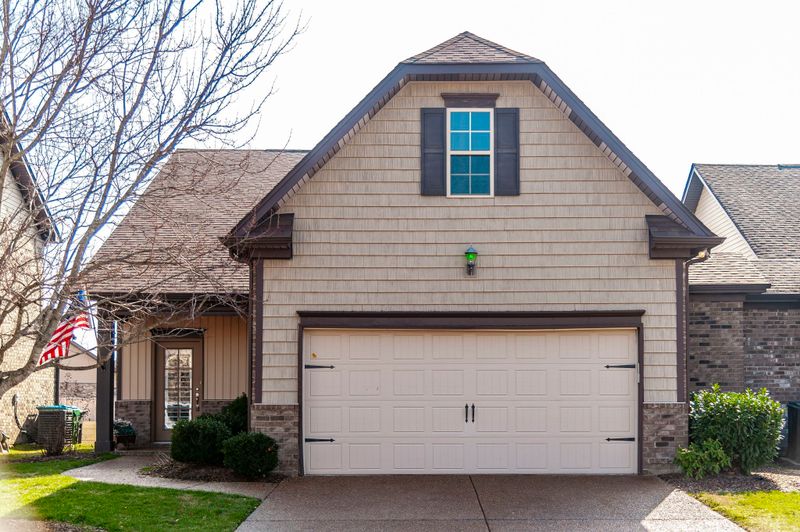 110 Trenton Ln, Hendersonville, TN 37075