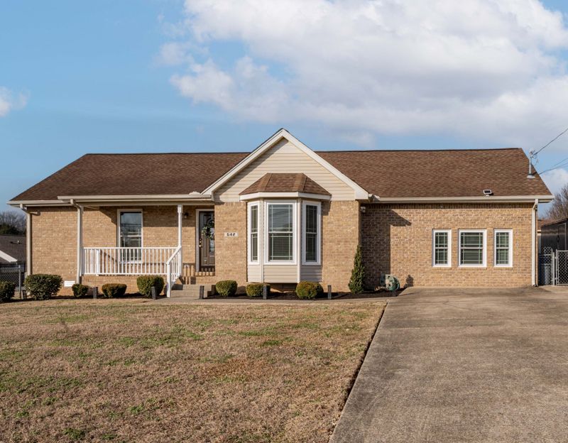 642 Rock Springs Rd, Smyrna, TN 37167