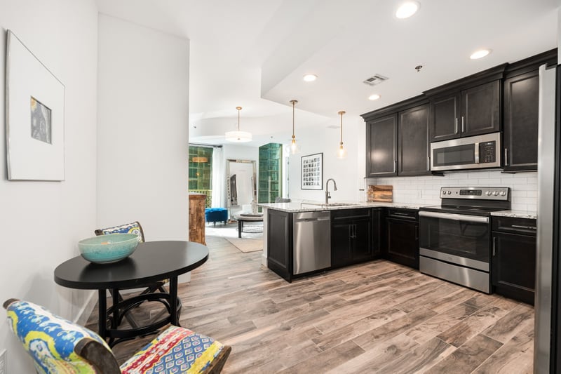 301 Demonbreun St #920, Nashville, TN 37201