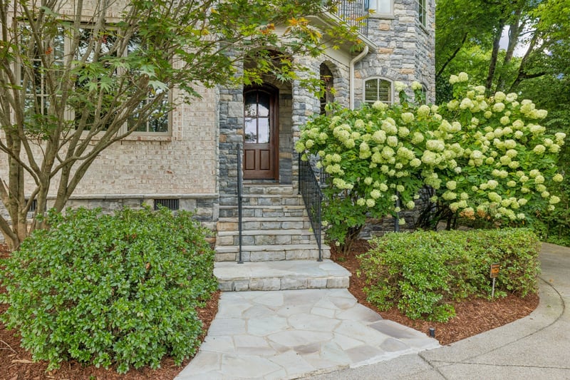 2021B Overhill Dr, Nashville, TN 37215
