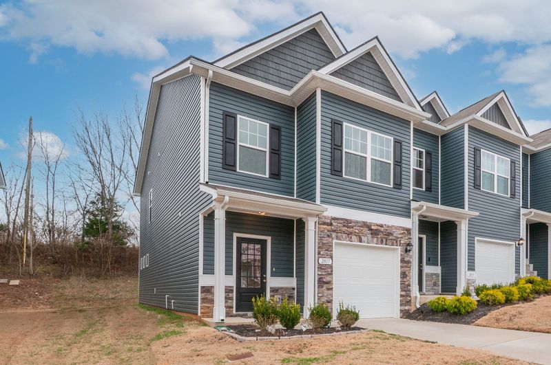 2817 Dixie Rd, Columbia, TN 38401