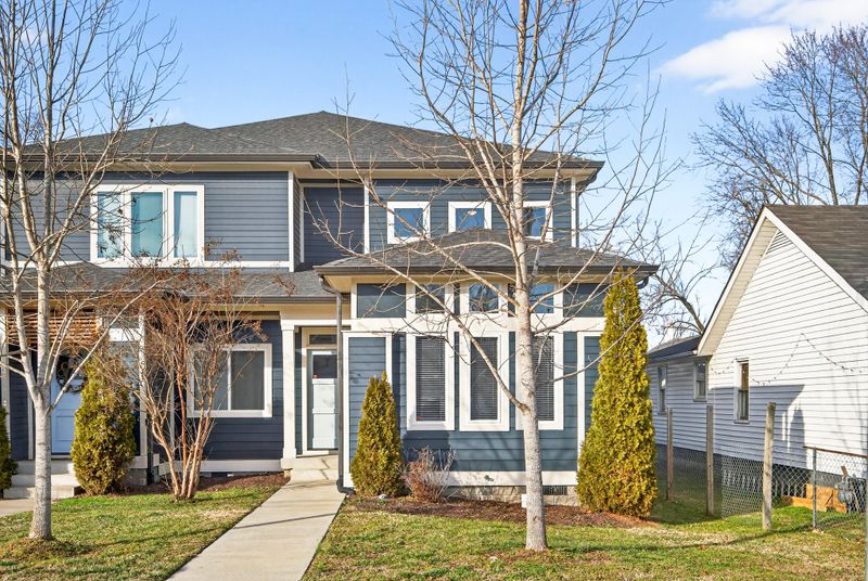 1726A Pecan St, Nashville, TN 37208