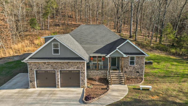 68 Buster Ridge Ln, Ringgold, GA 30736