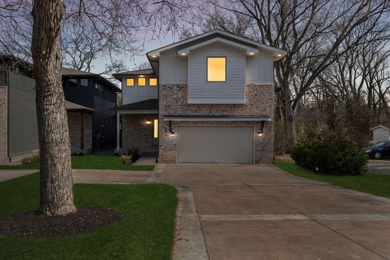 574 Watsonwood Dr, Nashville, TN 37211