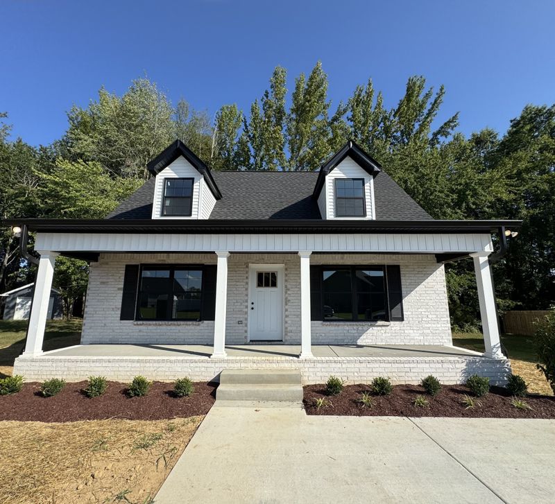 105 Tanesha Ct, Portland, TN 37148