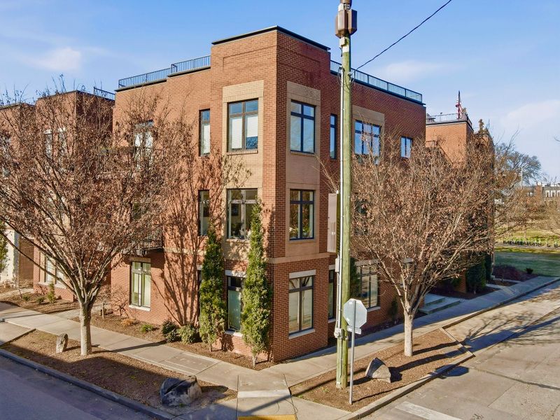 1501 4th Ave N #201, Nashville, TN 37208