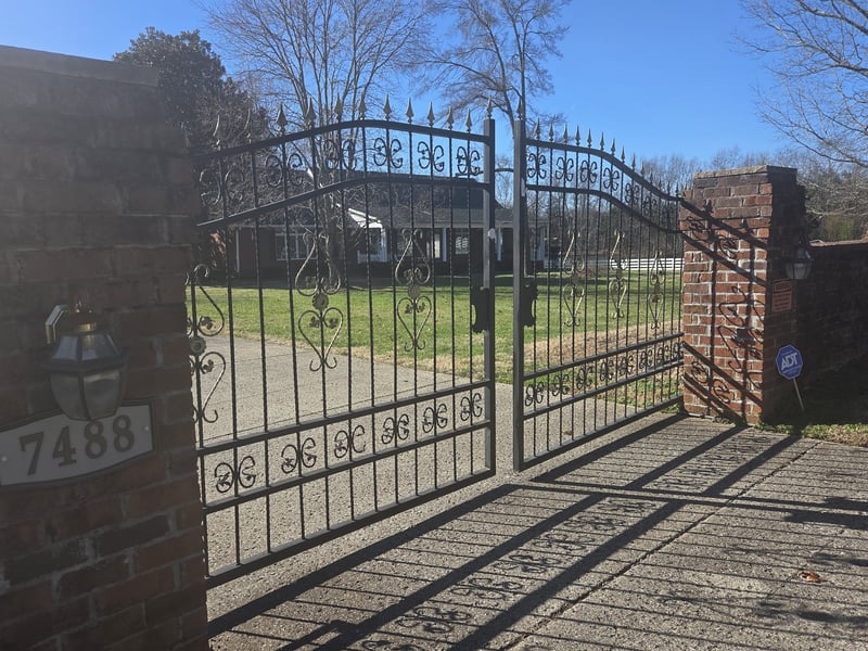 7488 Lowe Ln, Rockvale, TN 37153