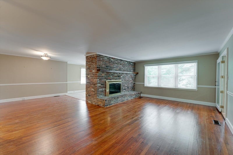 1117 Lakemont Dr, Dalton, GA 30720