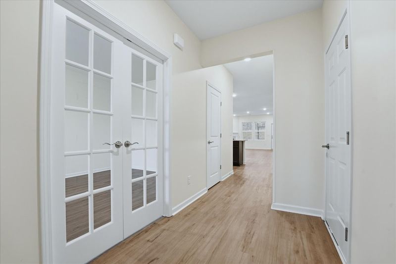 293 Brook Ave, White House, TN 37188