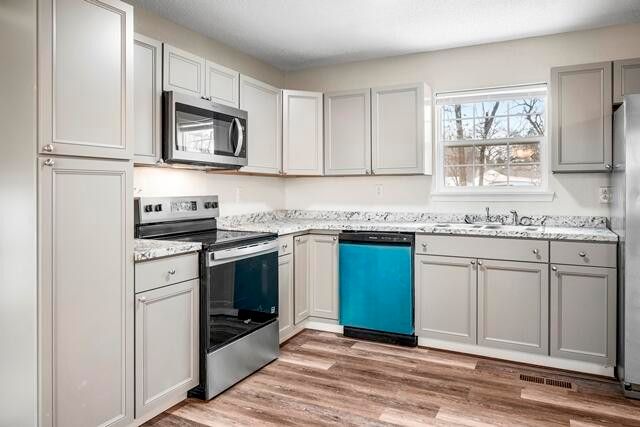 64 Tanforan Dr, Rossville, GA 30741