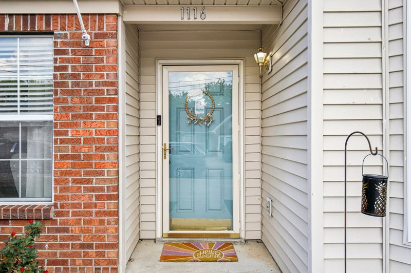 1116 Alandee St, Nashville, TN 37214