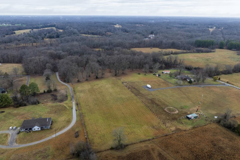 2106 Castelow, Greenbrier, TN 37073