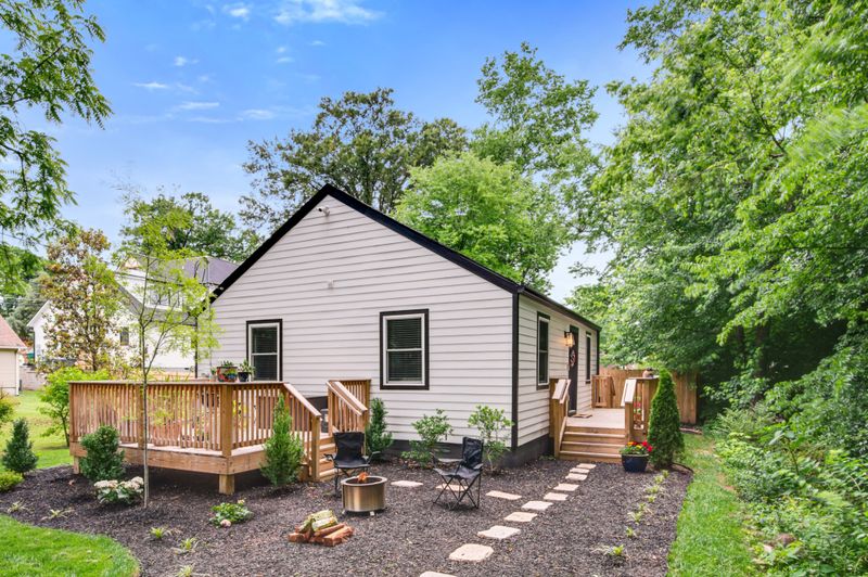 321 53rd Ave N, Nashville, TN 37209