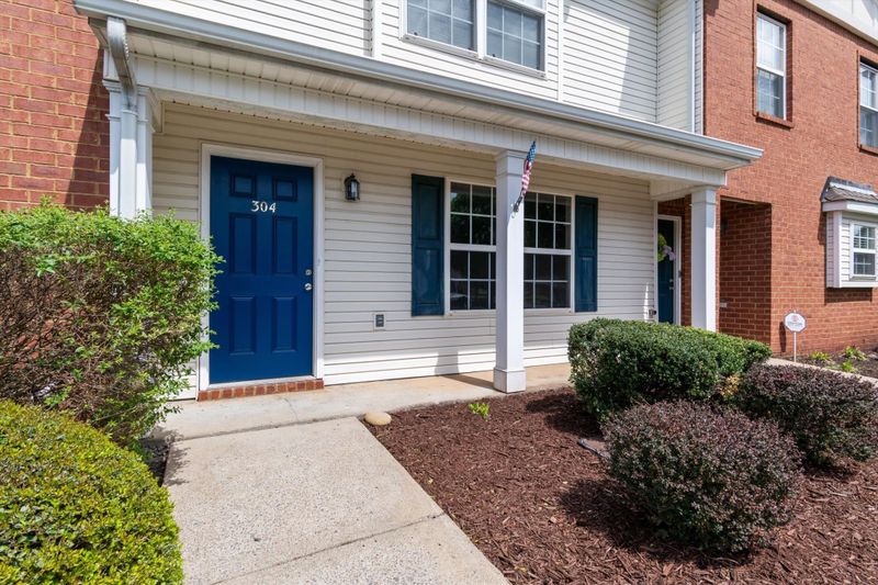 304 Arapaho Dr, Murfreesboro, TN 37128