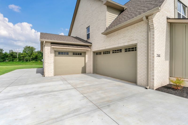 7102 Denton Dr, Christiana, TN 37037