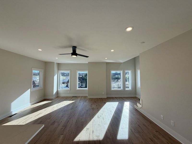 6128 Robertson Ave, Nashville, TN 37209