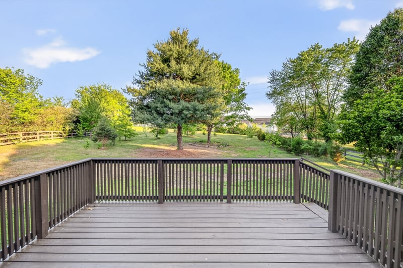 2758 Douglas Ln, Thompsons Station, TN 37179