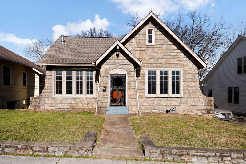 924 Halcyon Ave, Nashville, TN 37204