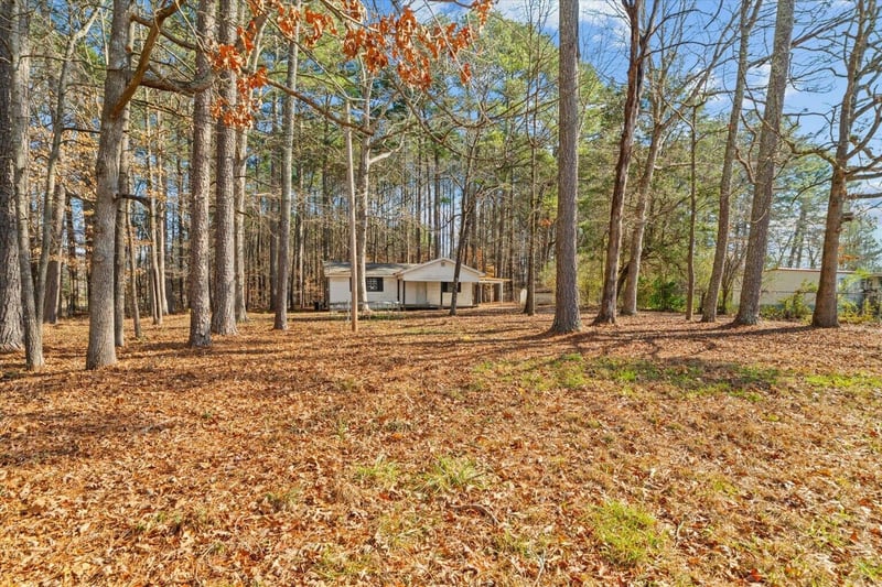 4337 Banks Dr SE, Dalton, GA 30721