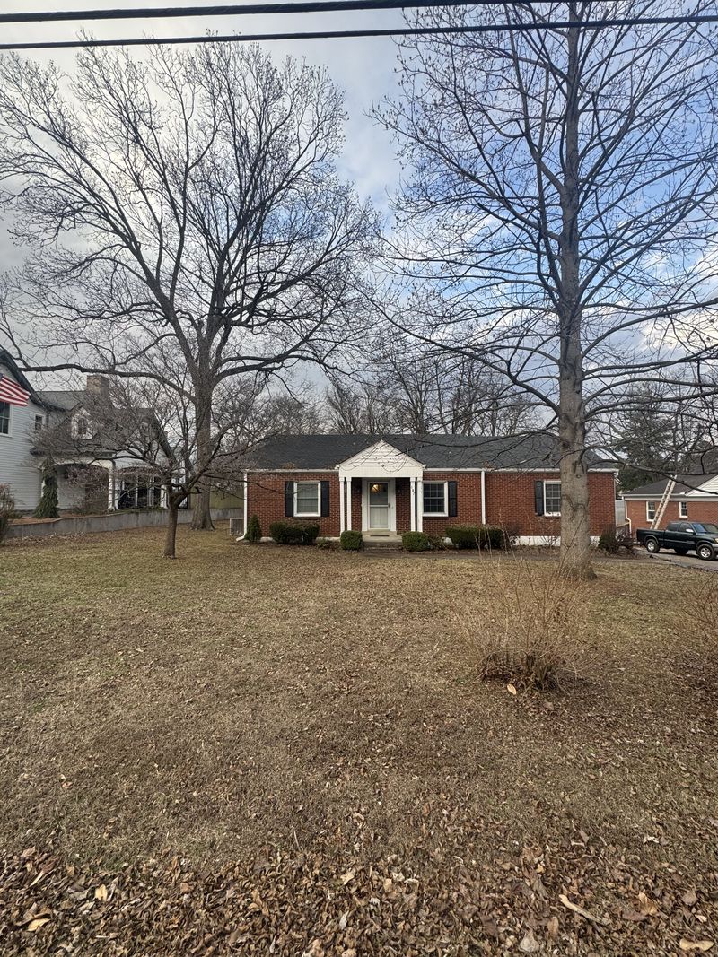 107 Carolyn Ave, Franklin, TN 37064