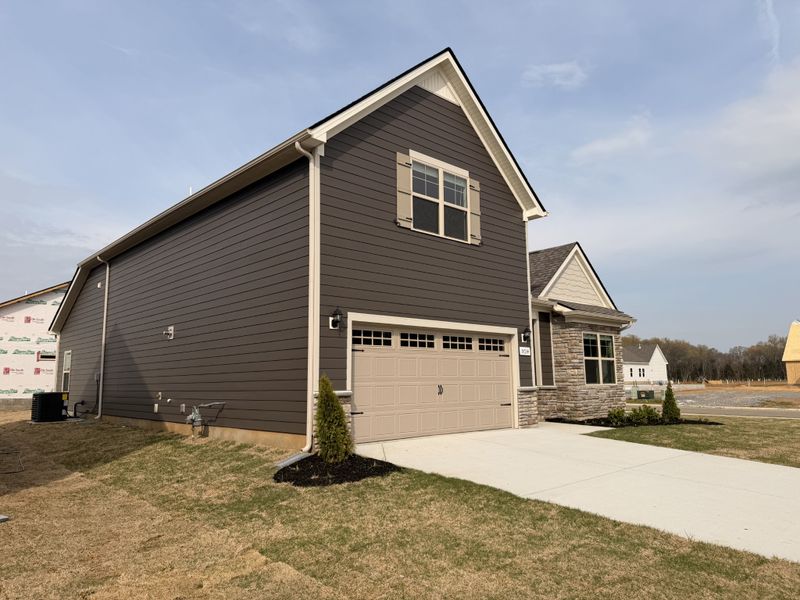 5724 Shoreline Dr, Rockvale, TN 37153