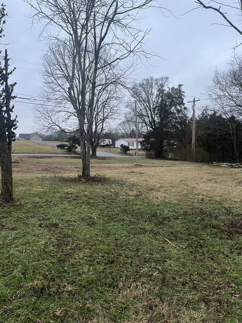 215 Flat Rock Rd, Lebanon, TN 37090